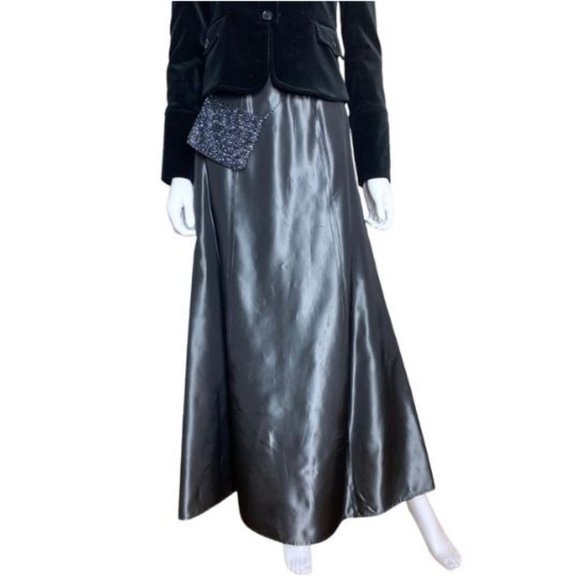 Gray satin full maxi skirt, 4 - Picture 2 of 16